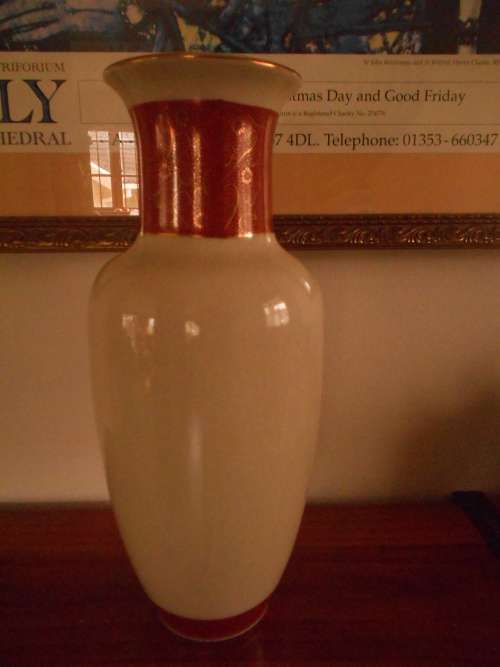 Large Vintage (1960's) Japanese SATSUMA VASE, Certificate Included, Ex Cond