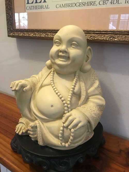 Large Heavy (3.7kg)  SEATED BUDDAH on black footed plinth : Good Condition
