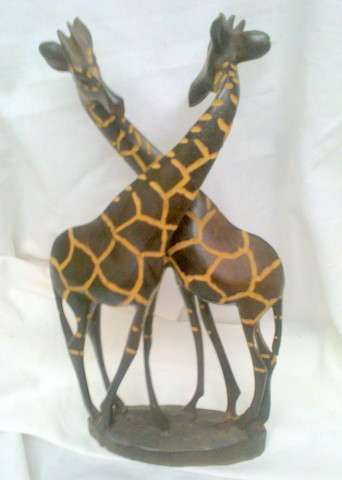 HANDCRAFTED WOODEN GIRAFFES