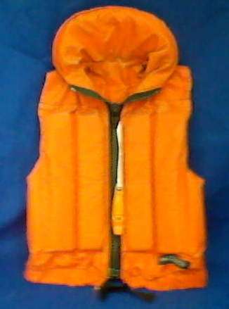 BANZAI LIFE PRESEVER SIZE 1 ZIP WORKS COMES WITH SAFETY WHISTLE