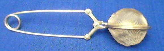TEA LEAF STRAINER