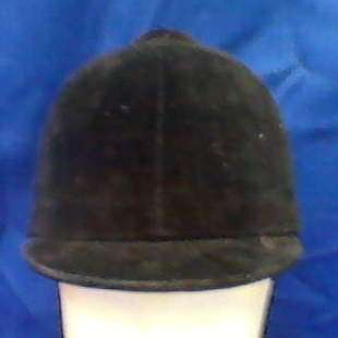 SOMERSET HORSE RIDING HELMET 6 3/4 CHIN STRAP NEEDS TO BE REPLACED