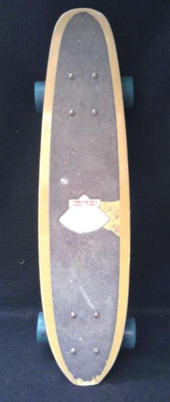 BANANA BOARD (SKATEBOARD) LENGTH 66.5cm