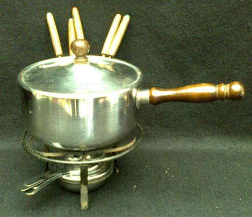 Fondue Set 1 fork is missing