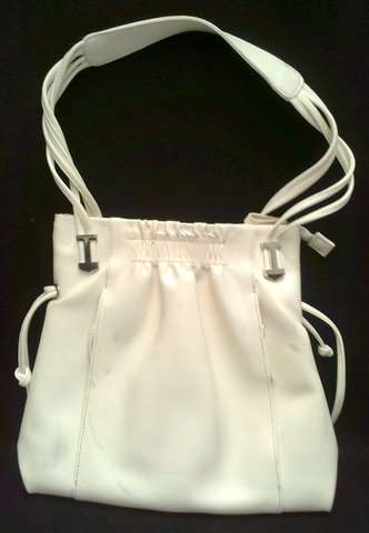 LADIES HANDBAG ZIPS STILL WORK  (HAS SOME MARKS ON IT)