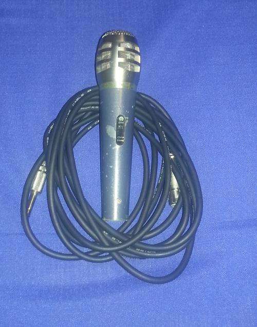 Microphone