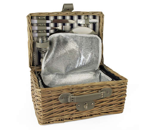 Fine Living - Wicker Picnic Basket