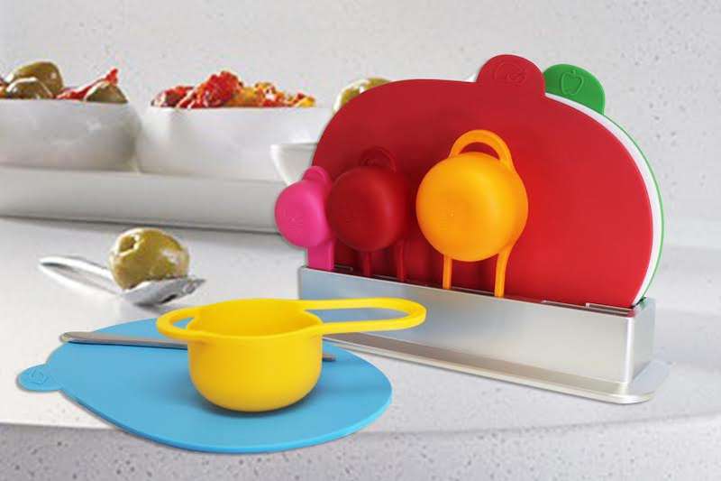 Chopping Board & Measuring Cup Set
