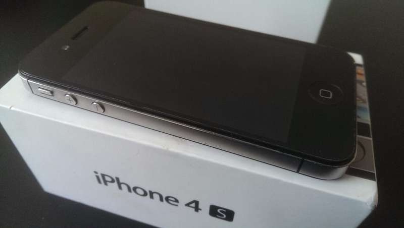 APPLE IPHONE 4S FOR SALE! FREE SHIPPING! *PROMOTION*
