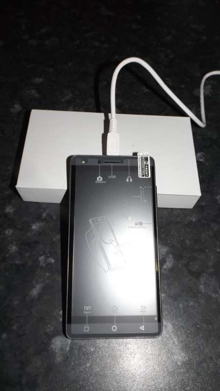 GT8 Android Cellphone