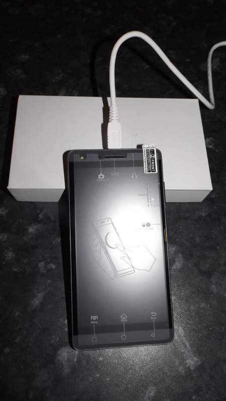 GT8 Android Cellphone