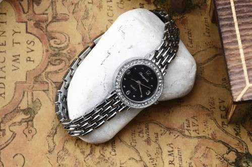Ladies Elegant Fashion Watches