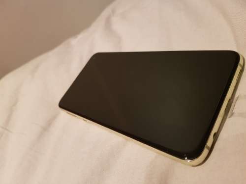 Samsung Galaxy S10e