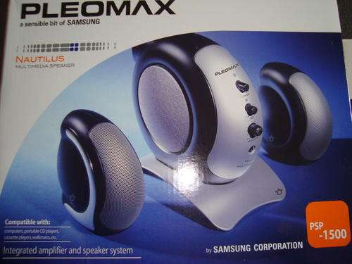 PLEOMAX SPEAKERS------BY SAMSUNG-----BRAND NEW !!!