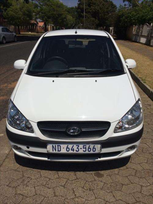 !!!   CRAZY 2010 HYUNDAI GETZ 1.4 GL HIGH SPEC !!!!!