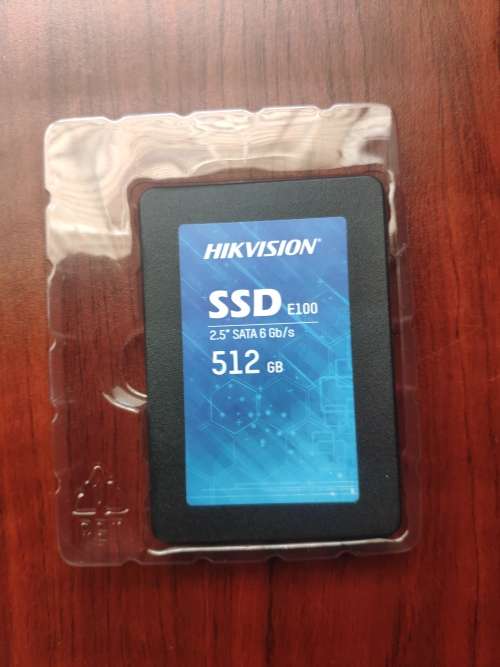 HIK Vision 512 GB SSD