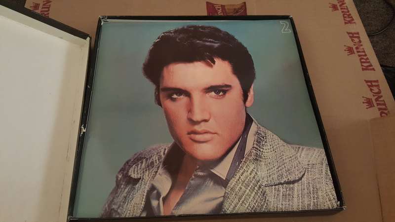 ELVIS PRESLEY 1975 - UK/French Pressing 6 VINYL BOX SET WITH BOOKLET GREATEST HITS (Readers Digest C