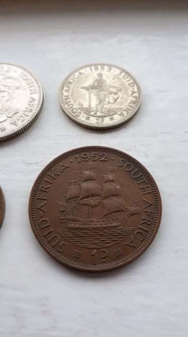 COMPLETE COLLECTION OF 1952 SA UNION COINS - CROWN TO FARTHING!