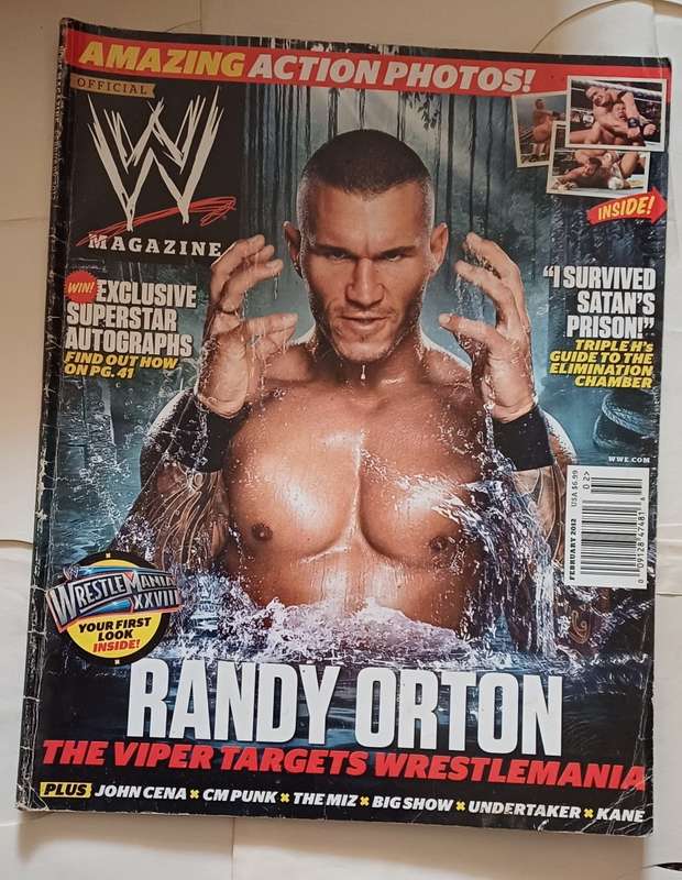 WWE MAGAZINE - FEBRUARY 2012