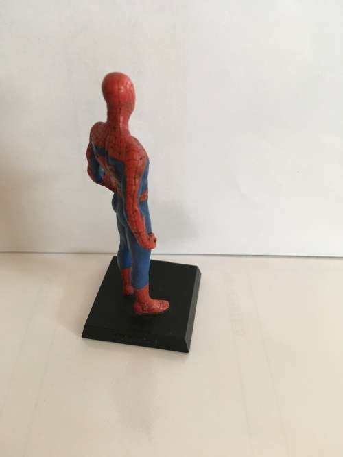 The Classic Marvel Figurine Collection 1 - Spiderman (Figurine only)