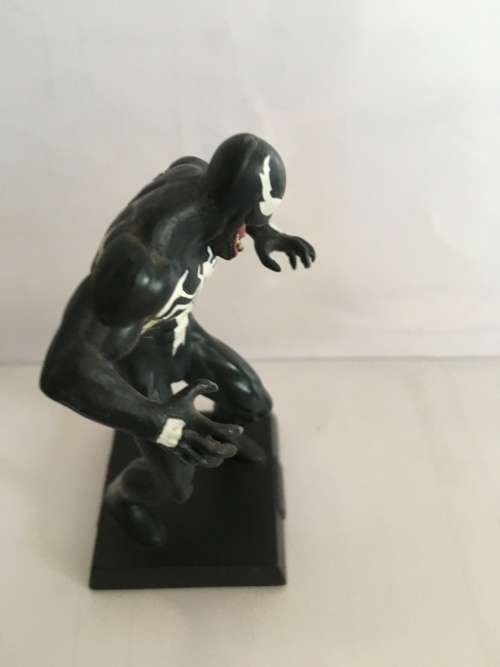 The Classic Marvel Figurine Collection #032 - Venom (Figurine only)