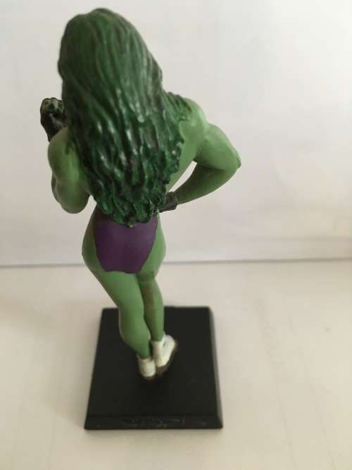 The Classic Marvel Figurine Collection #038 - She-Hulk (Figurine only)