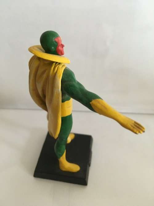 The Classic Marvel Figurine Collection #048 - The Vision (Figurine only)
