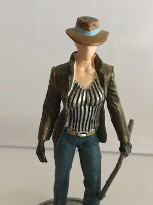 DC COMICS CHESS COLLECTOR FIGURE #32 THE QUESTION (RENEE MONTOYA) WHITE PAWN