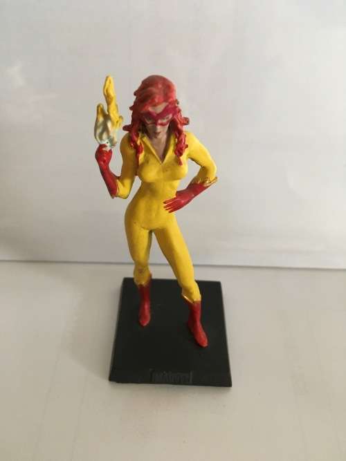 DC and Marvel Classic Figurine collection 24 assorted figurines (Figurine only)