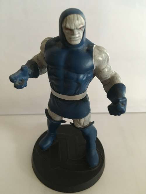 DC and Marvel Classic Figurine collection 24 assorted figurines (Figurine only)