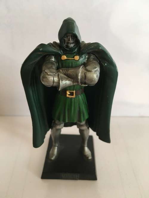 Lot of Marvel Figurines