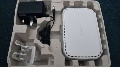Netgear MODEM ROUTER DG834 | EXCELLENT IN ORIGINAL BOX