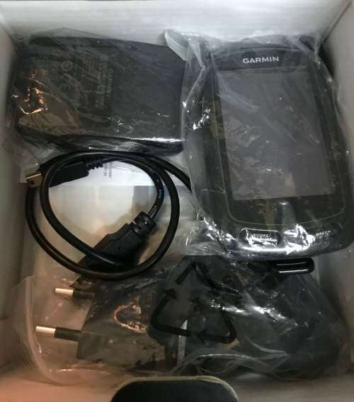 Garmin Approach G6 Handheld Touchscreen Golf Course GPS | In mint condition | Box & Accessories Inc