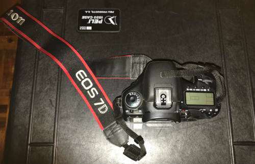 CANON 7D MK 1 BODY | In Original Canon Box | 3 Canon Batteries | Bargain Price | Amazing Deal!