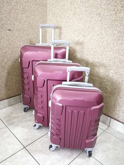 Set of 3 Lightweight Travel Luggage Bags - Universal Wheels -SILVER / BLACK / MEROON / DARK BLUE