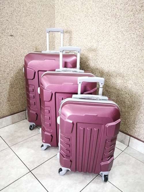 Set of 3 Lightweight Travel Luggage Bags - Universal Wheels -SILVER / BLACK / MEROON / DARK BLUE