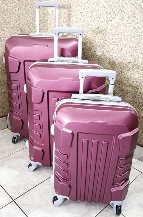 Set of 3 Lightweight Travel Luggage Bags - Universal Wheels -SILVER / BLACK / MEROON / DARK BLUE