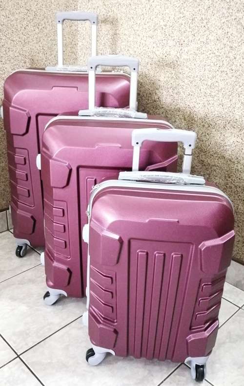 Set of 3 Lightweight Travel Luggage Bags - Universal Wheels -SILVER / BLACK / MEROON / DARK BLUE