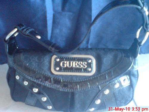 LOVELY GUESS HANDBAG BLACK