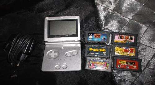 Gameboy Advanced SP + Charger + 6 games