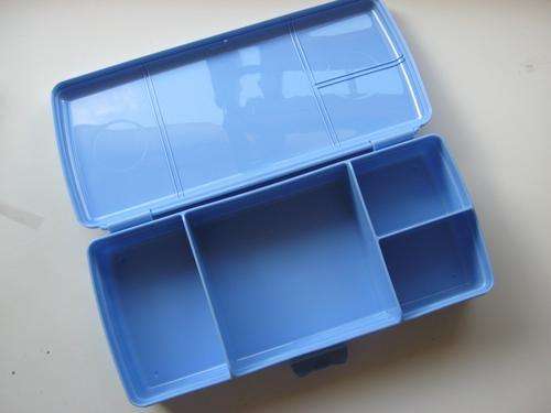 Tupperware Divided Lunch Box [GREEN]