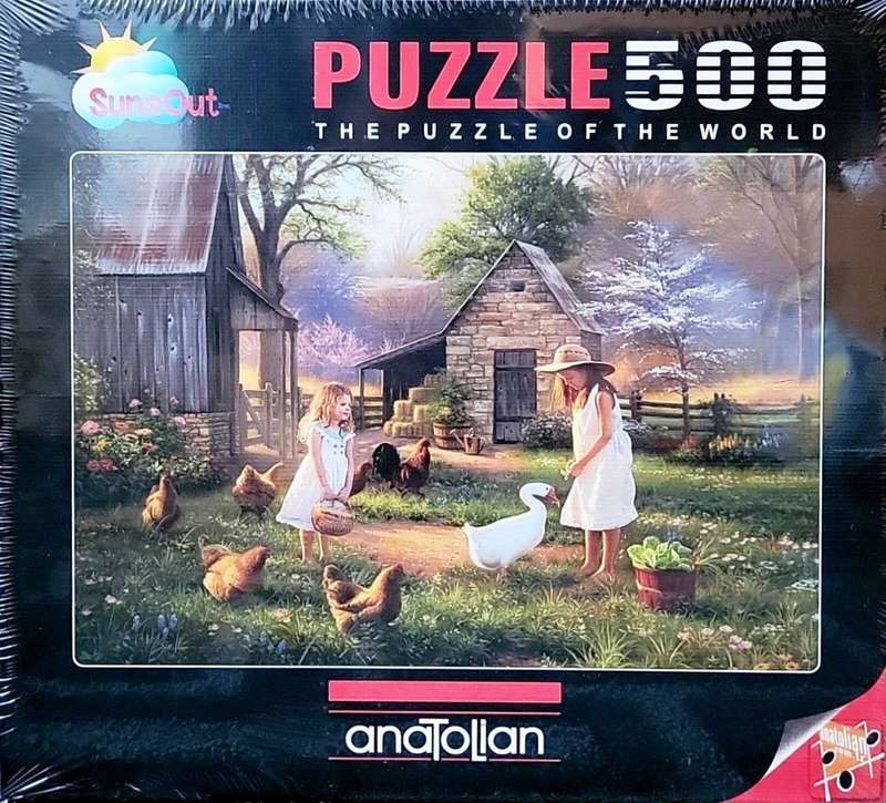Anatolian 500 Piece Puzzle: Evening at Granma`s Farm Girls Feeding Chickens