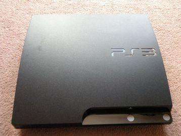 PLAYSTATION 3 CONSOLE WITH MANY EXTRA'S