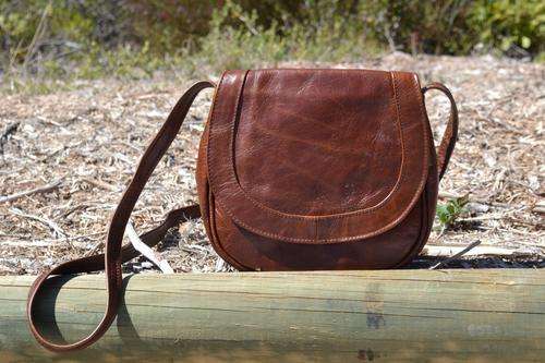 'Lindi'' - Genuine Leather Handbag- MADE IN S.A.