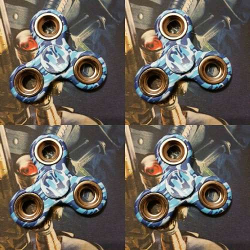 FIDGET SPINNER - ARMY STYLE (LOCAL STOCK)*CHEAPEST SHIPMENT OUT OF ALL SELLERS*