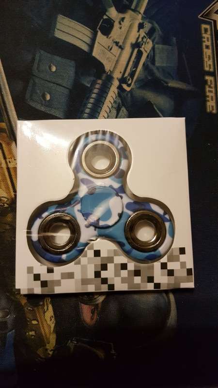 FIDGET SPINNER - ARMY STYLE (LOCAL STOCK)*CHEAPEST SHIPMENT OUT OF ALL SELLERS*
