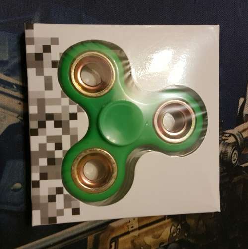 FIDGET SPINNER - GREEN GOLD METAL (LOCAL STOCK)*CHEAPEST SHIPMENT OUT OF ALL SELLERS*