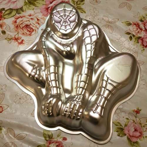SPIDERMAN CAKE PAN *END OF YEAR CLEARANCE*