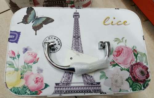 COSMETIC CASE WITH MIRROR- 3 PIECE SET/SMALL, MEDIUM AND LARGE/VARIETY OF DESIGNS/ MAKEUP