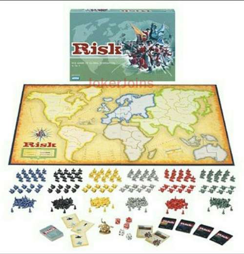 RISK: THE GAME OF GLOBAL DOMINATION/ CHRISTMAS GIFT/SOCIAL ACTIVITY GAME